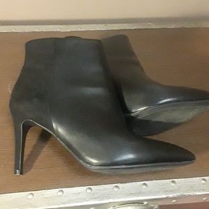 BOOTS!! 🎈🎈🎈